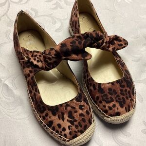 Jessica Simpson  Leopard Print Flats Size 7 1/2. 38.
